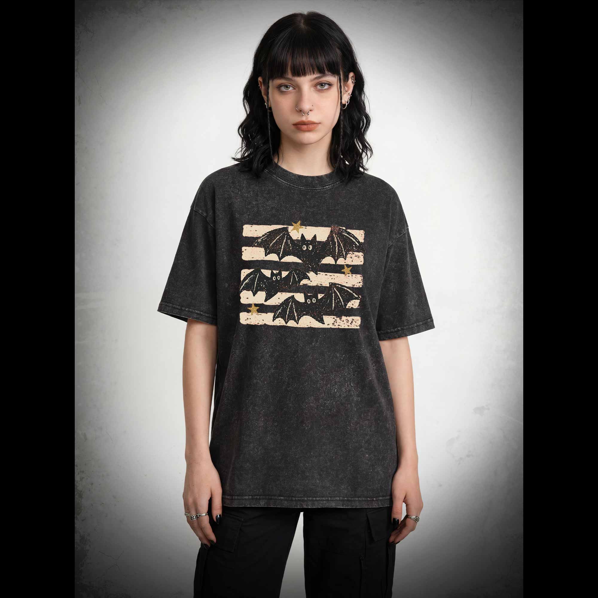 Vintage Bat Halloween Washed T-shirt