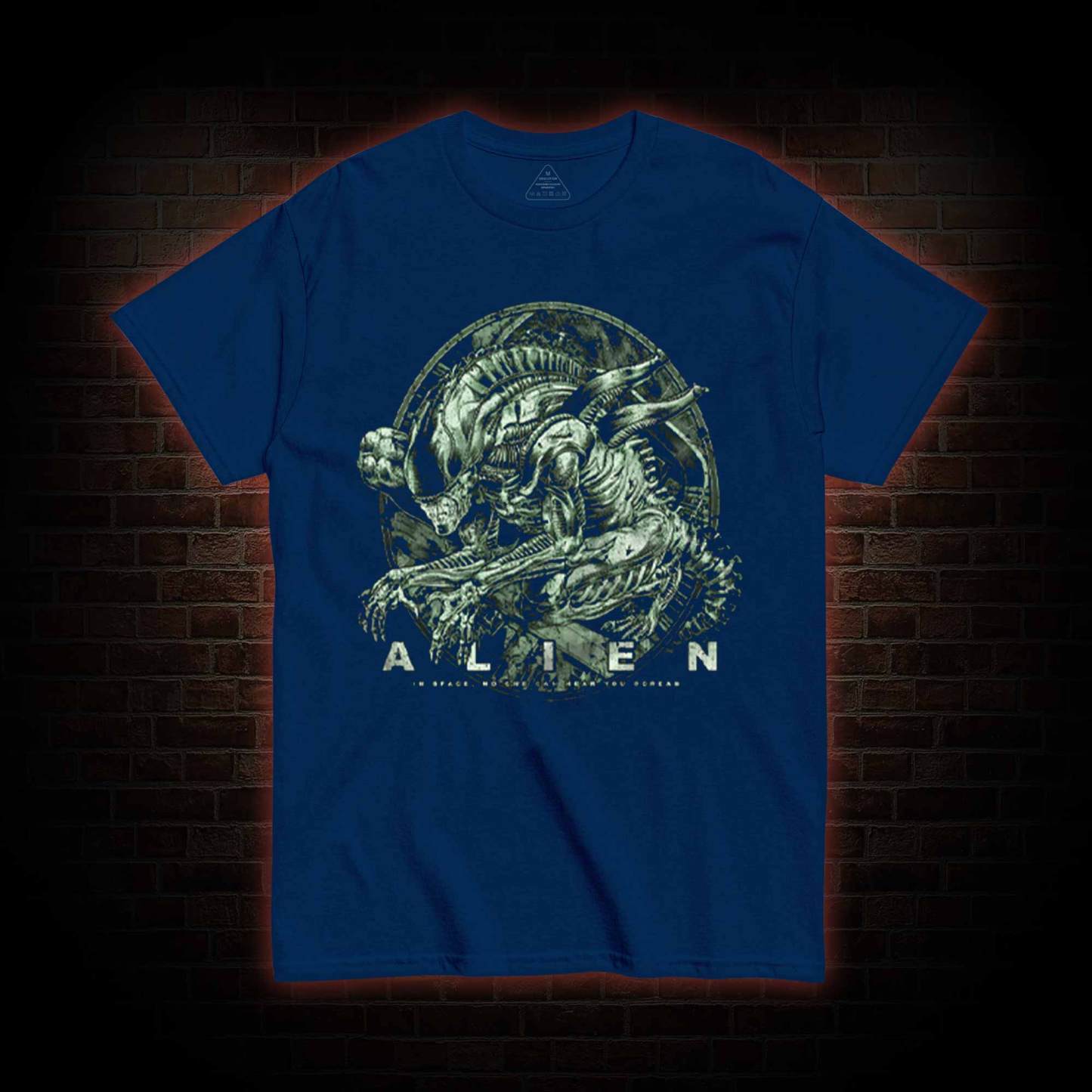 Alien Vintage Design T-shirt 