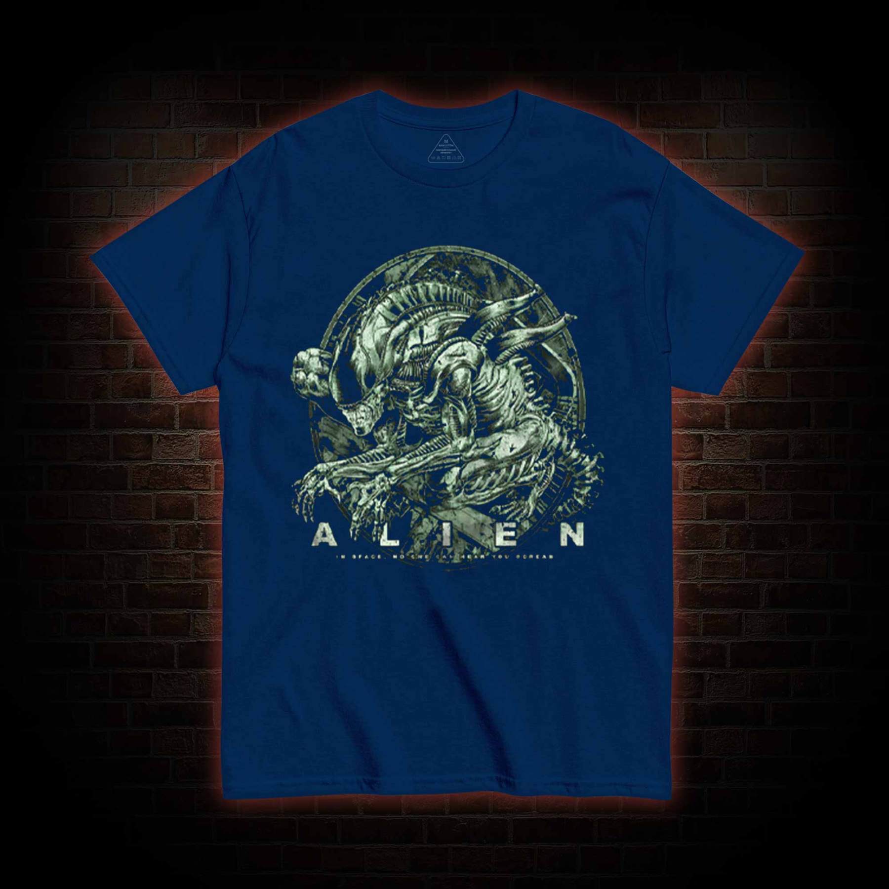 Alien Vintage Design T-shirt 