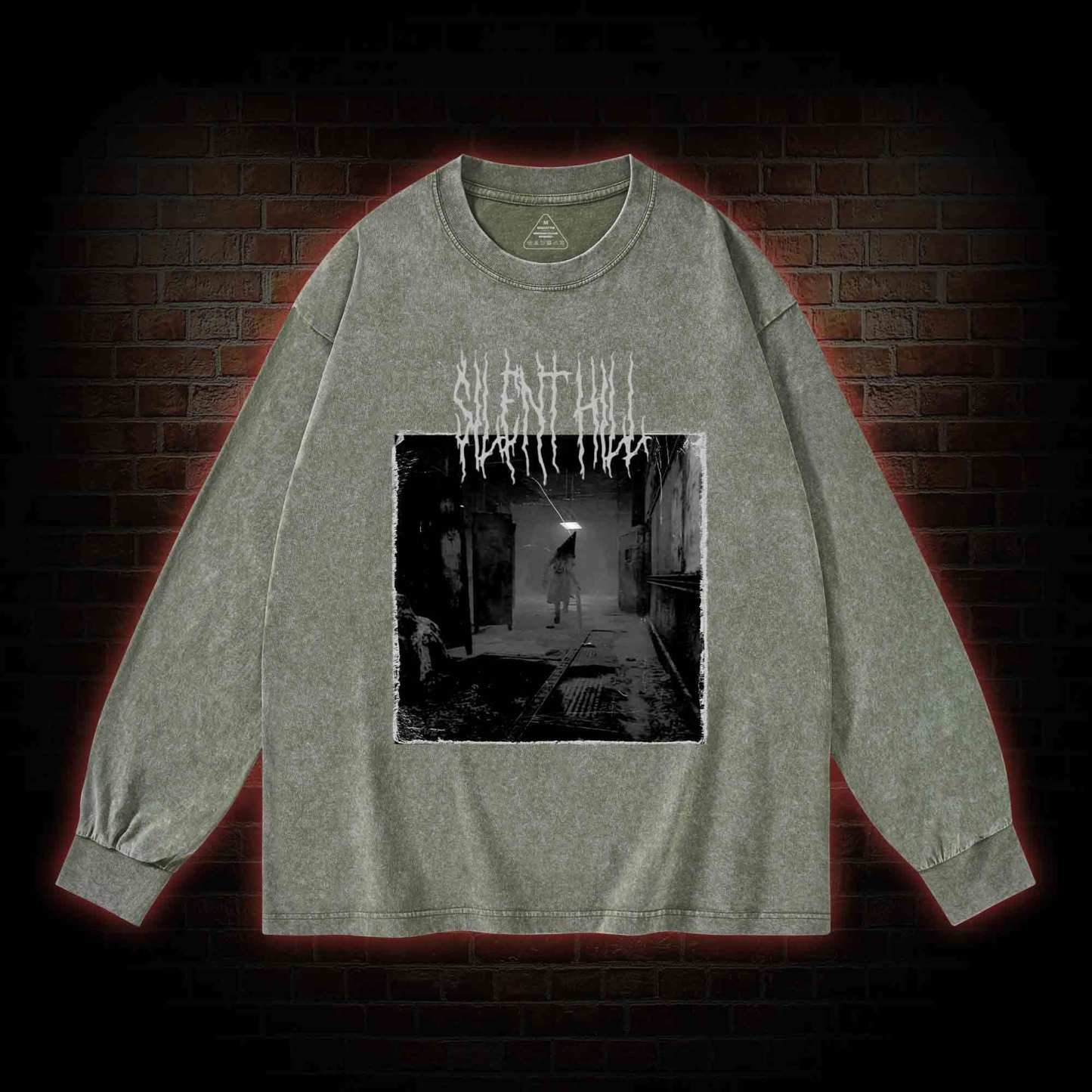 Red Pyramid Thing Retro Washed Long-Sleeve T-shirt