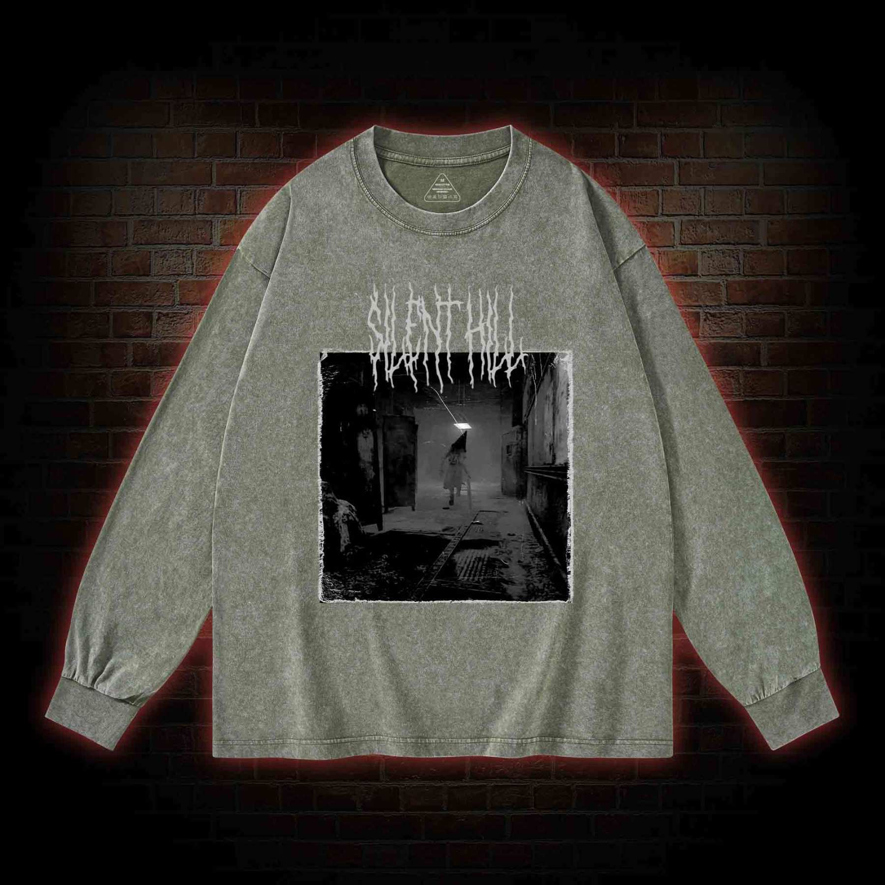 Red Pyramid Thing Retro Washed Long-Sleeve T-shirt