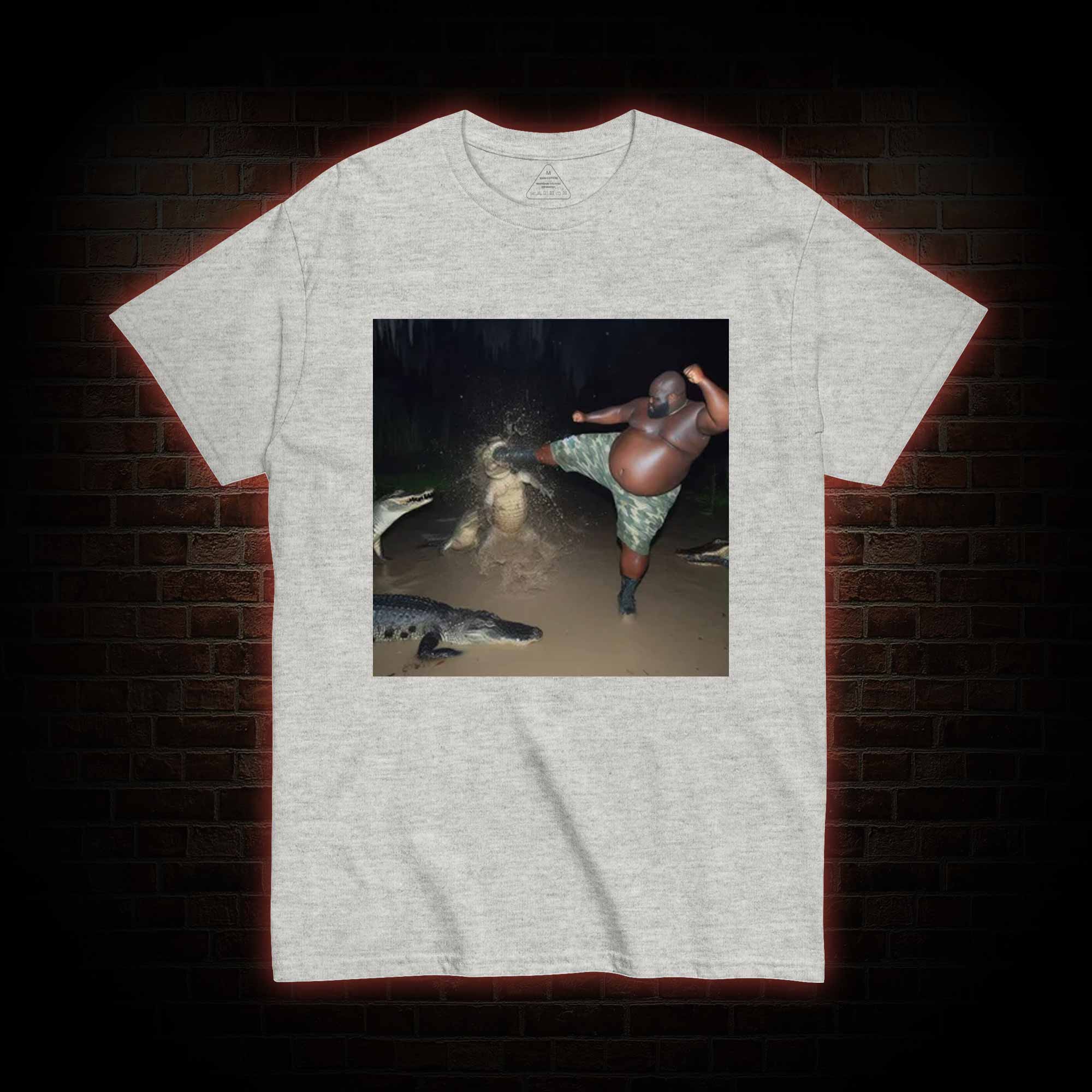 Black Guy Kick Alligator in Swamp T-shirt