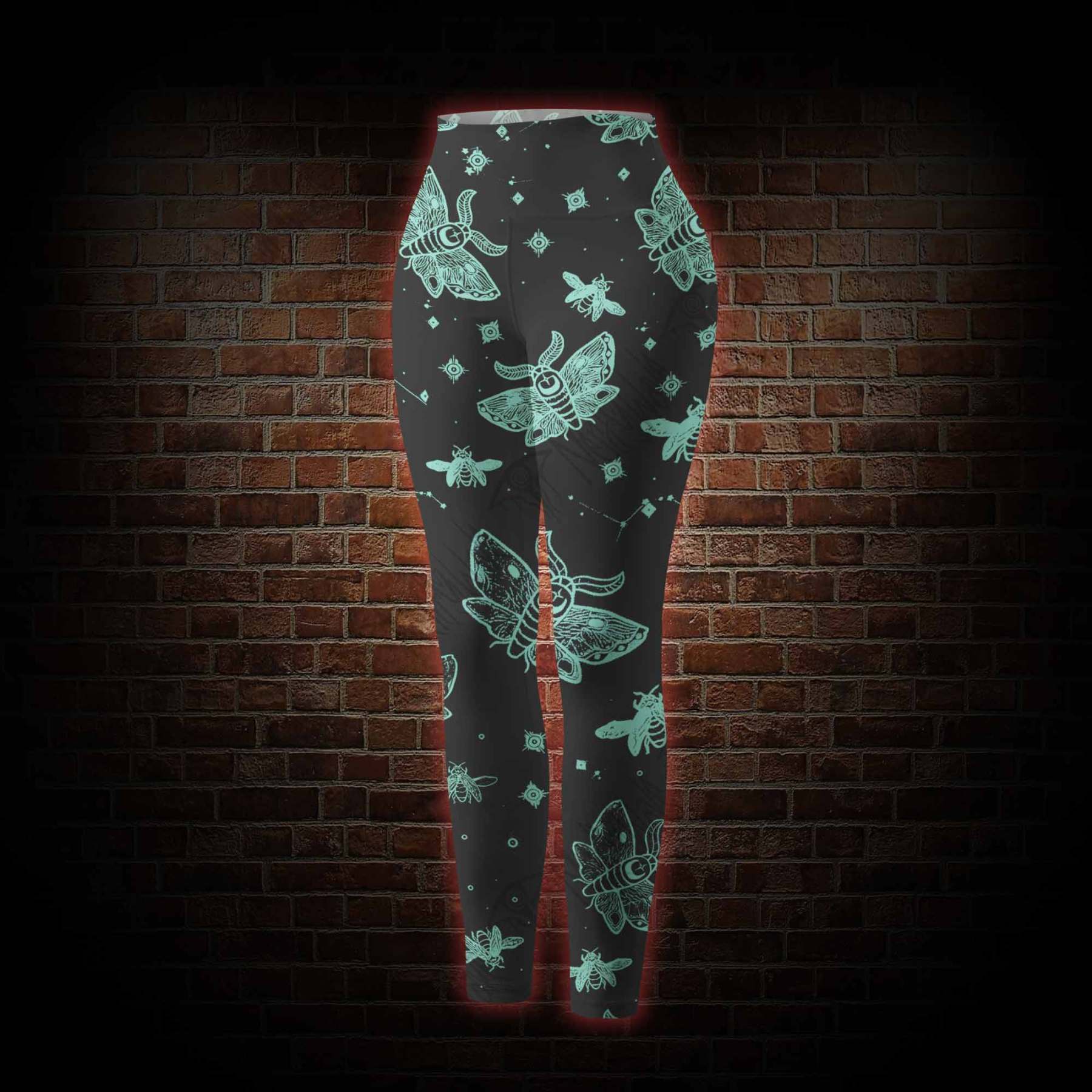 Midnight Flying Insects Women's Tight-Fitting Pants