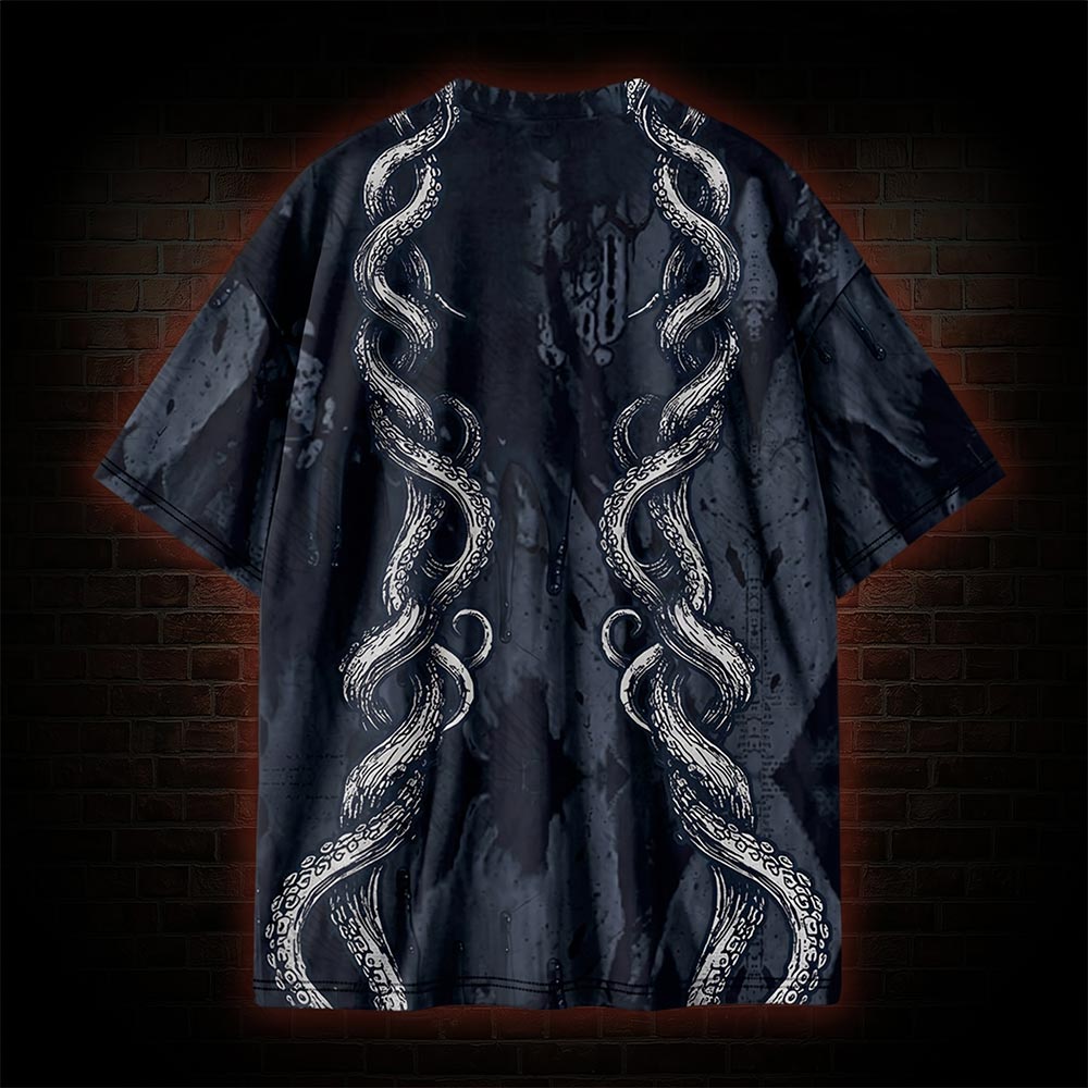 Retro Cthulhu Occult Graphic T-shirt
