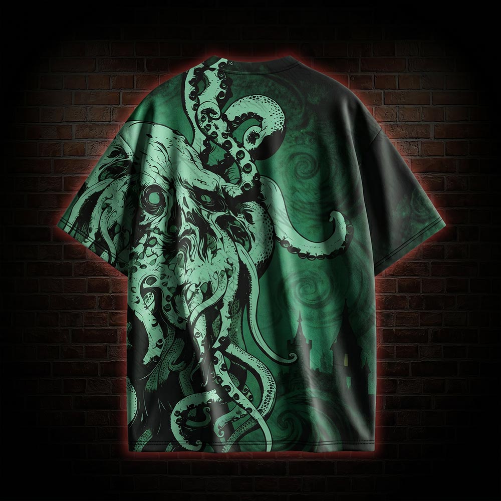Retro Cthulhu Horror Graphic T-shirt