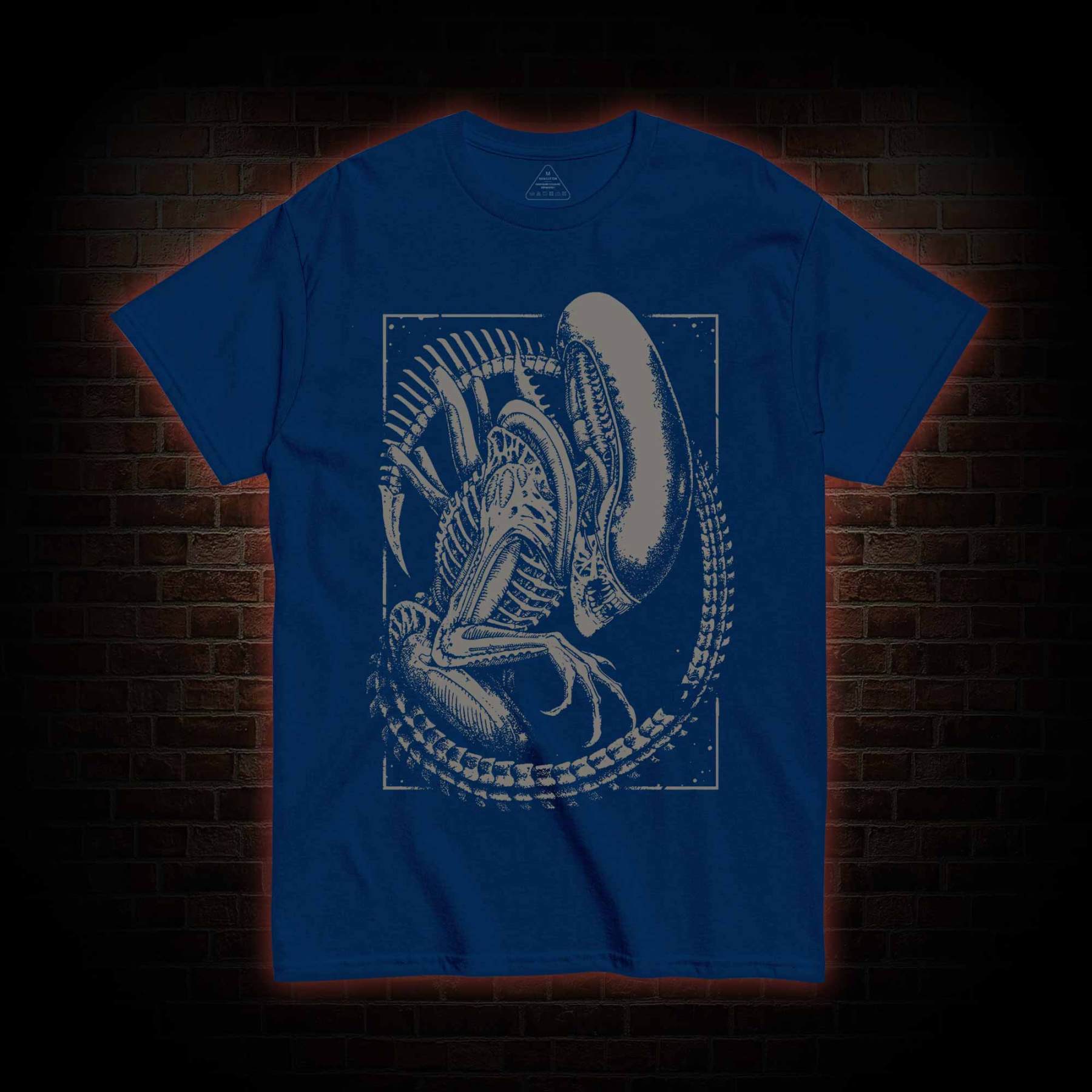 Alien Vs Predator Vintage T-shirt