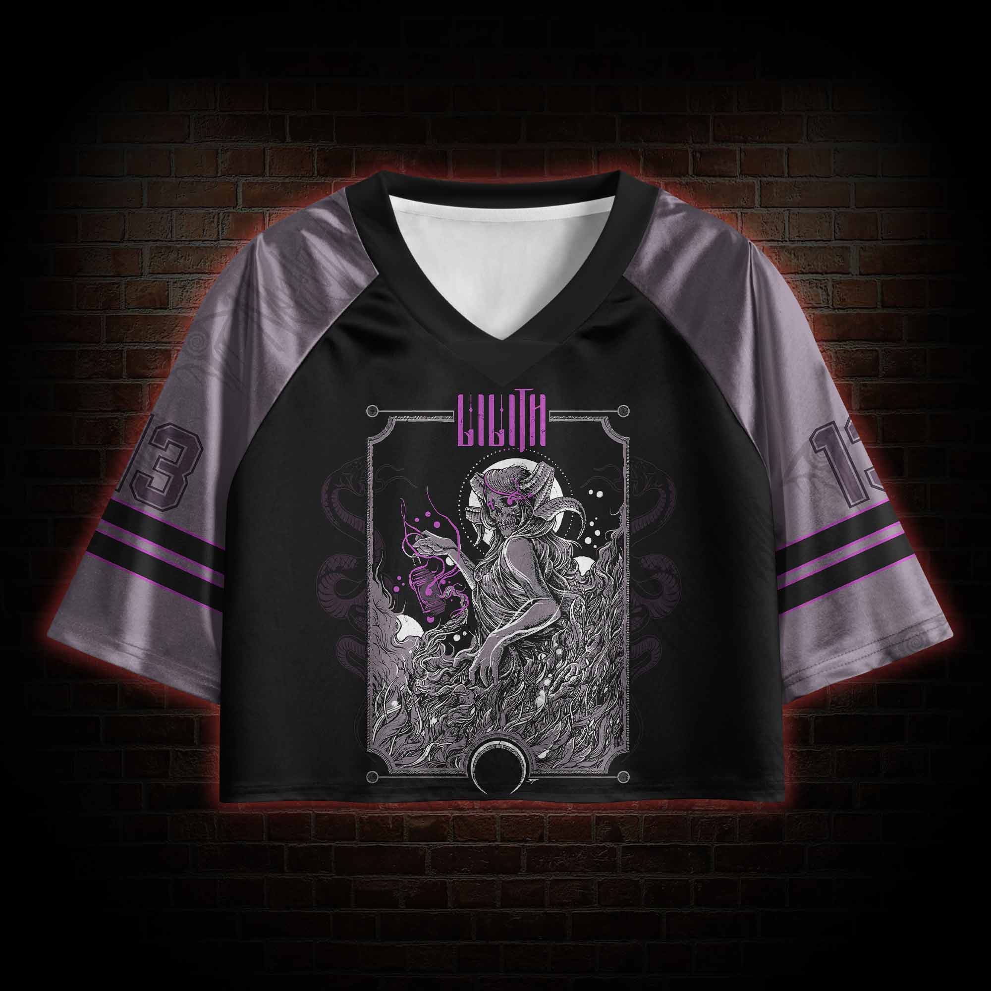 Queen of Night Sports Crop Jersey