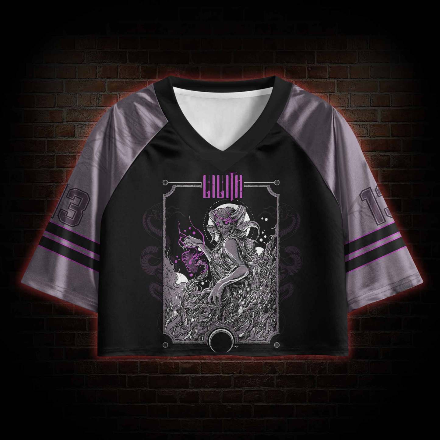 Queen of Night Sports Crop Jersey