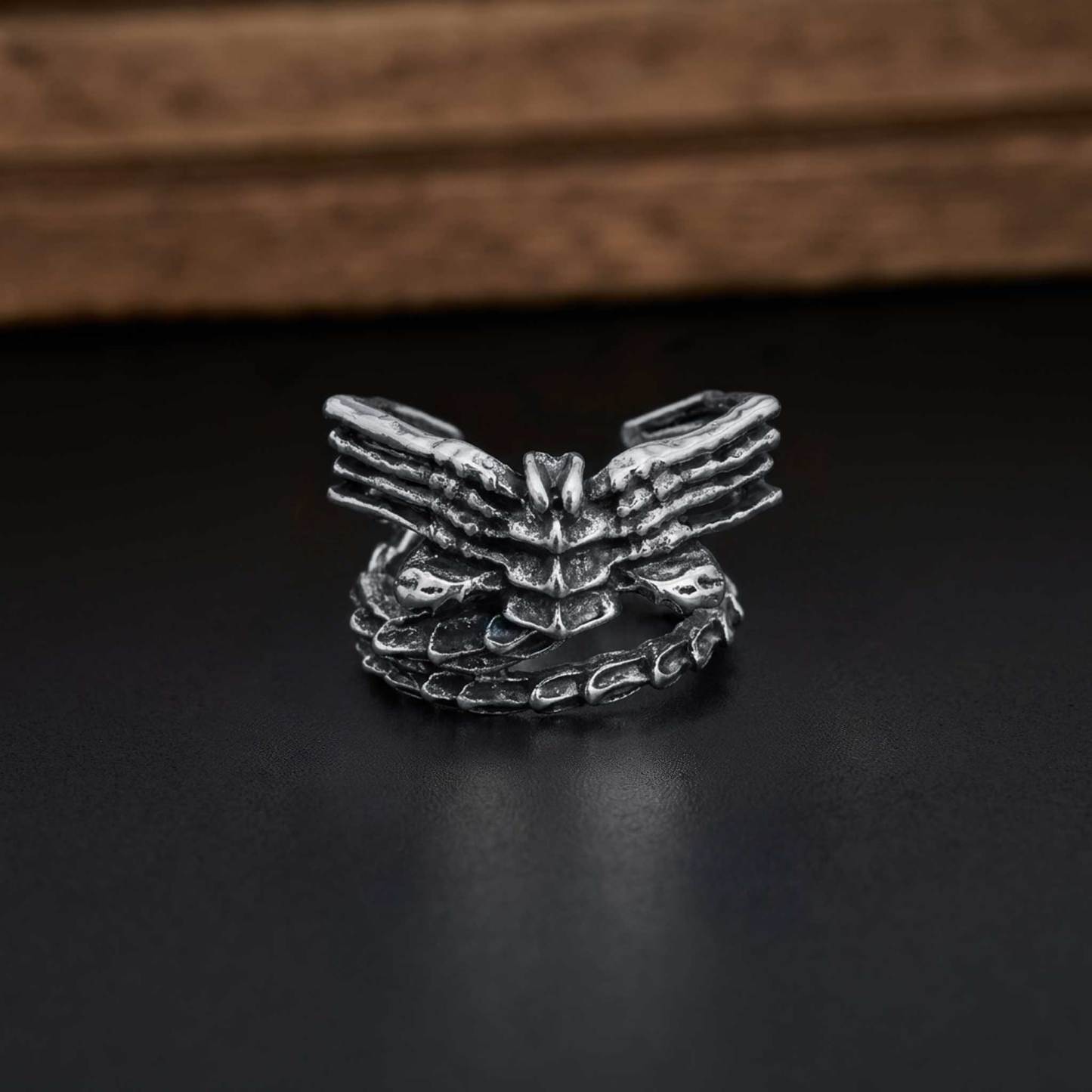 Alien Ring