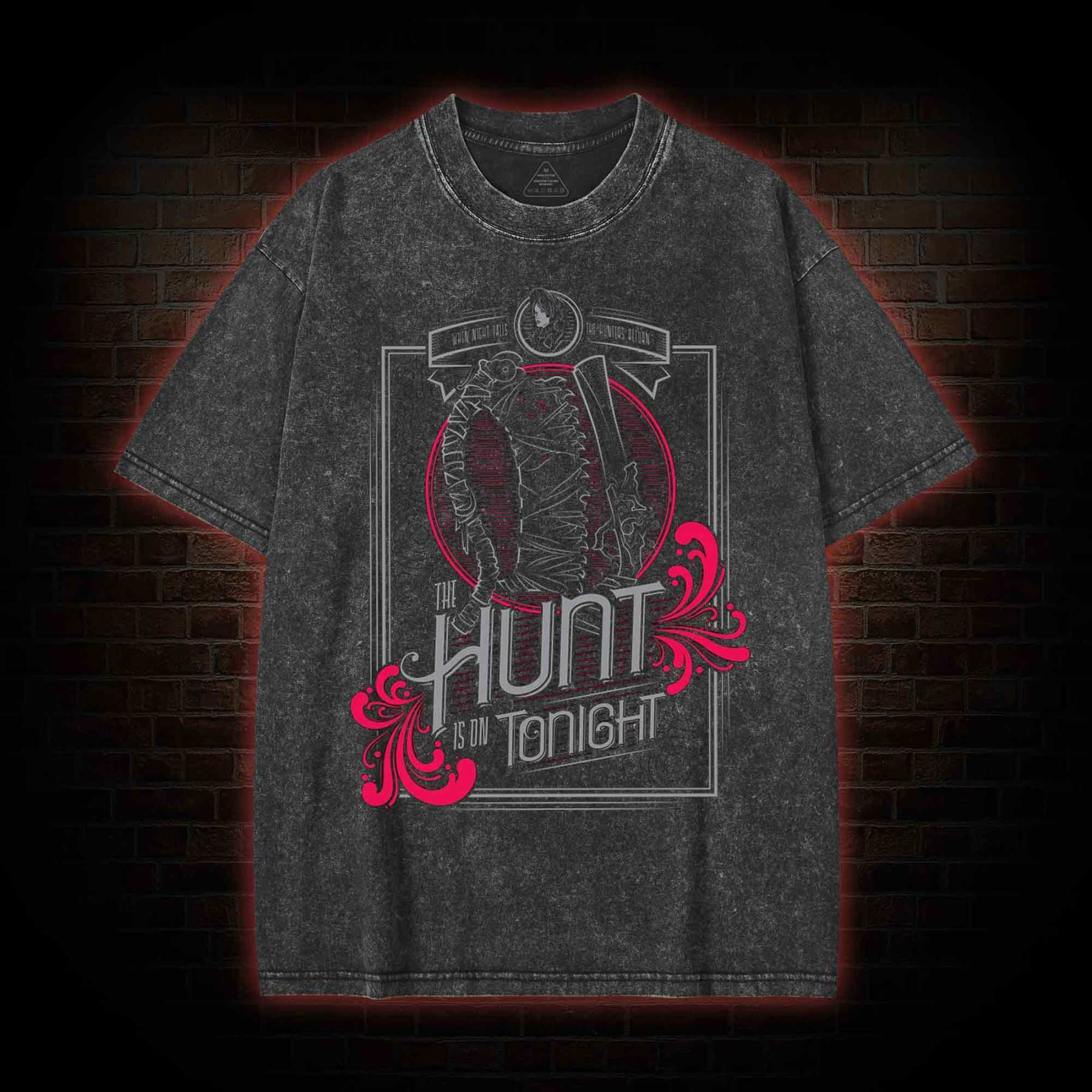 The Hunt Is On Tonight Washed T-shirt