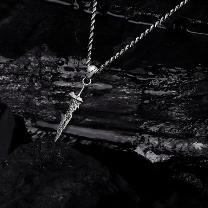 [Copy]Broken Sword Pendant Necklace