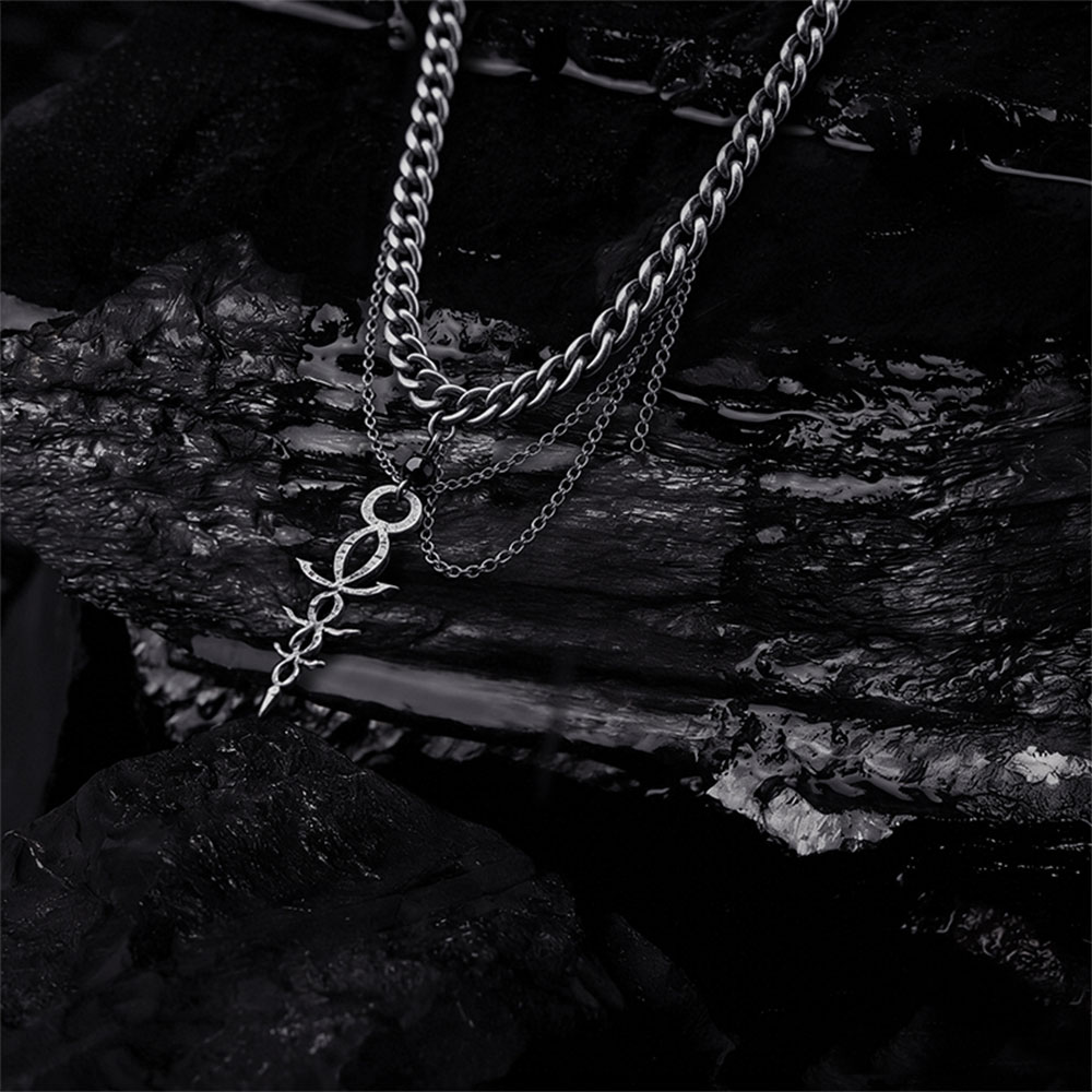 Layered Thorn Spine Pendant Necklace