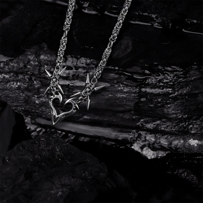 Thorned Heart Necklace