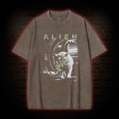 Alien Cat  Washed T-shirt