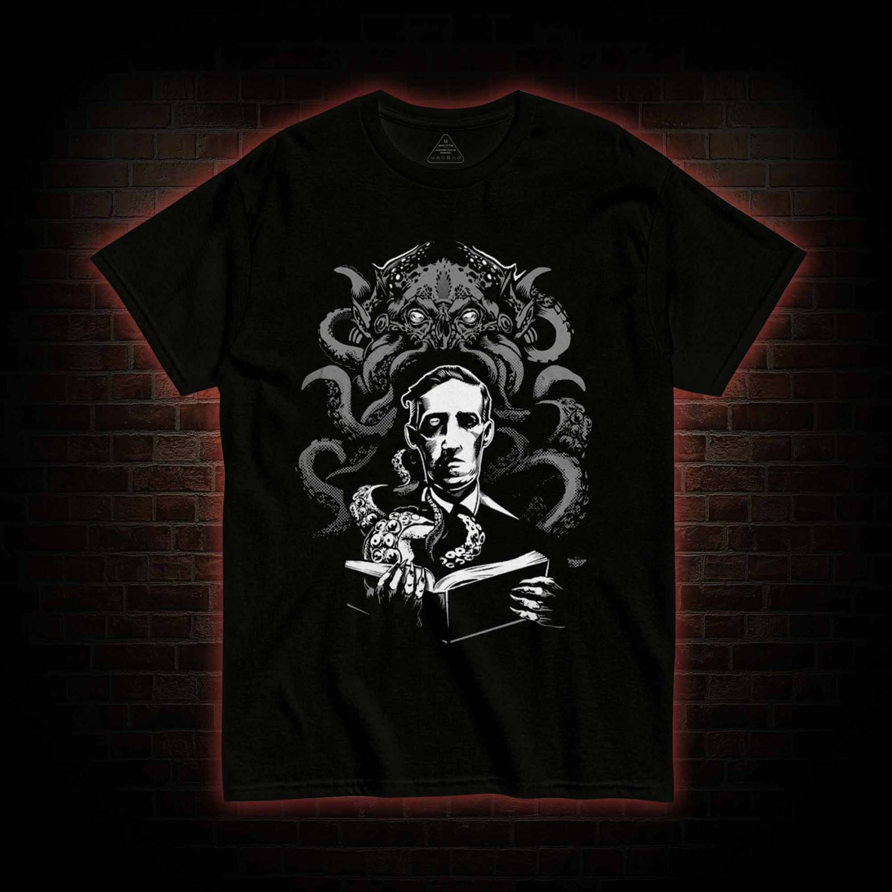 Love Cthulhu T-shirt