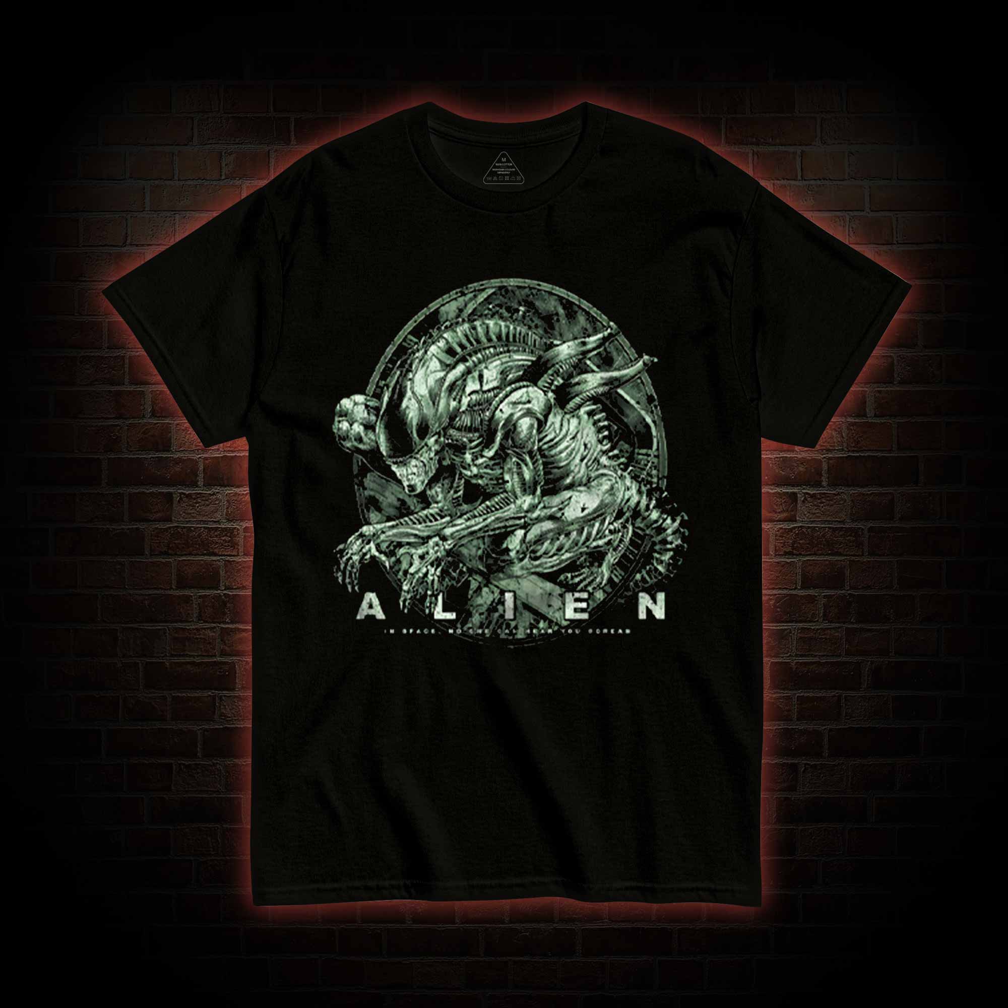 Alien Vintage Design T-shirt 
