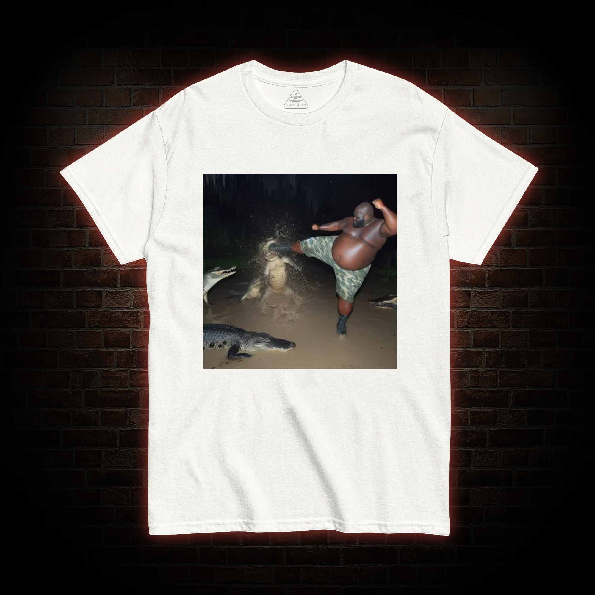 Black Guy Kick Alligator in Swamp T-shirt