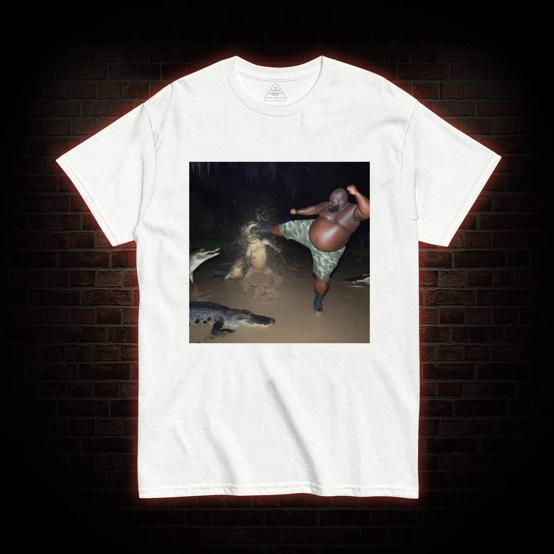 Black Guy Kick Alligator in Swamp T-shirt