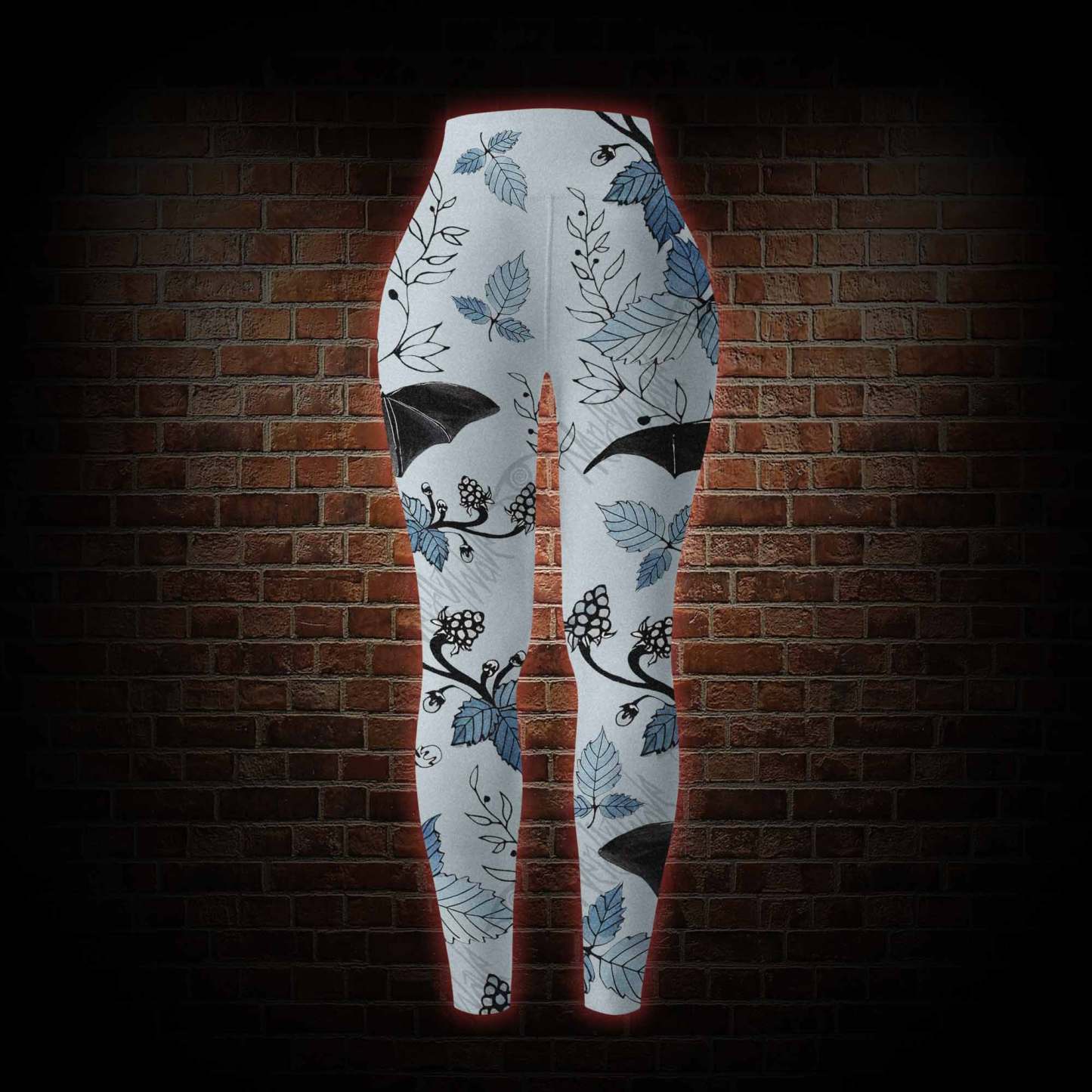 Flying Bats Women's Tight-Fitting Pants