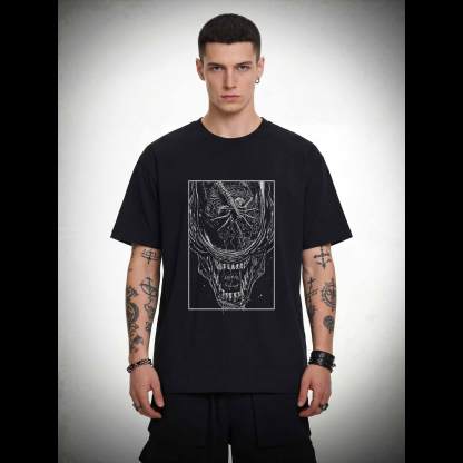 Facehugger T-shirt