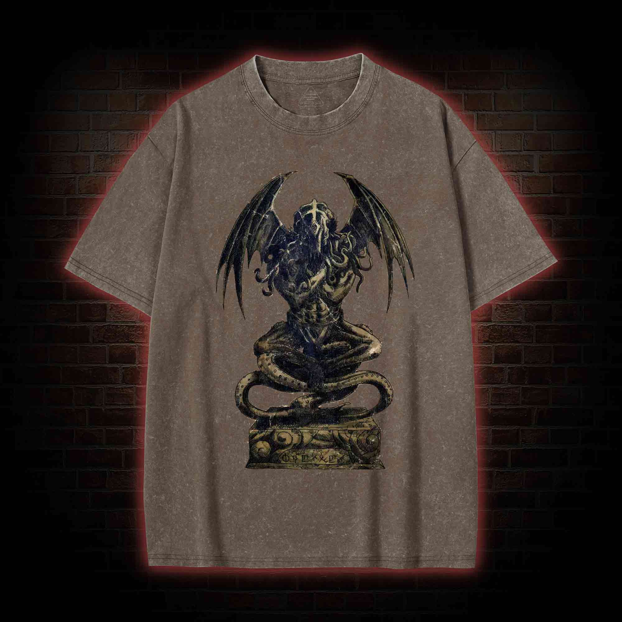 Cthulhu Idol Washed T-shirt