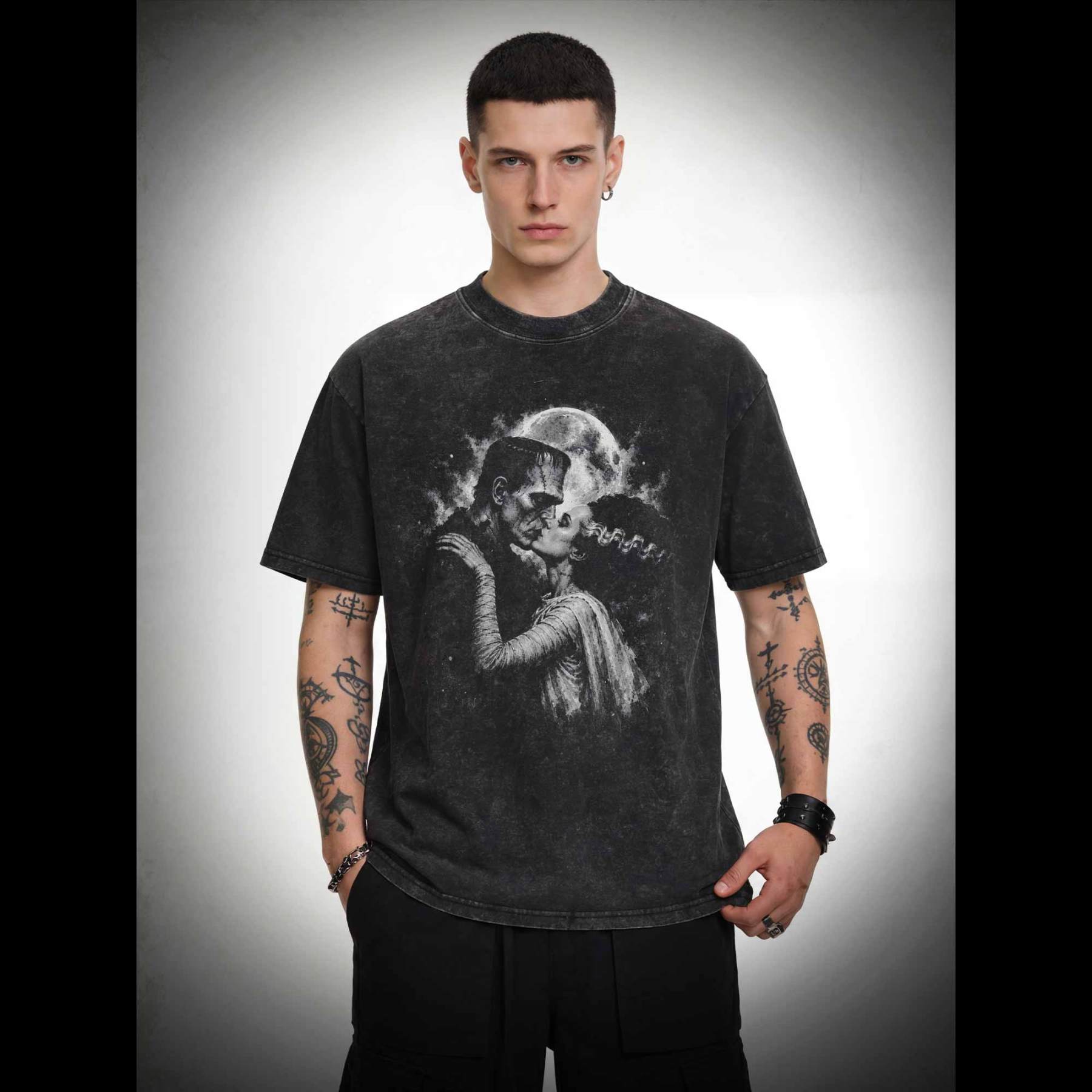Eternal Gothic Love Washed T-shirt