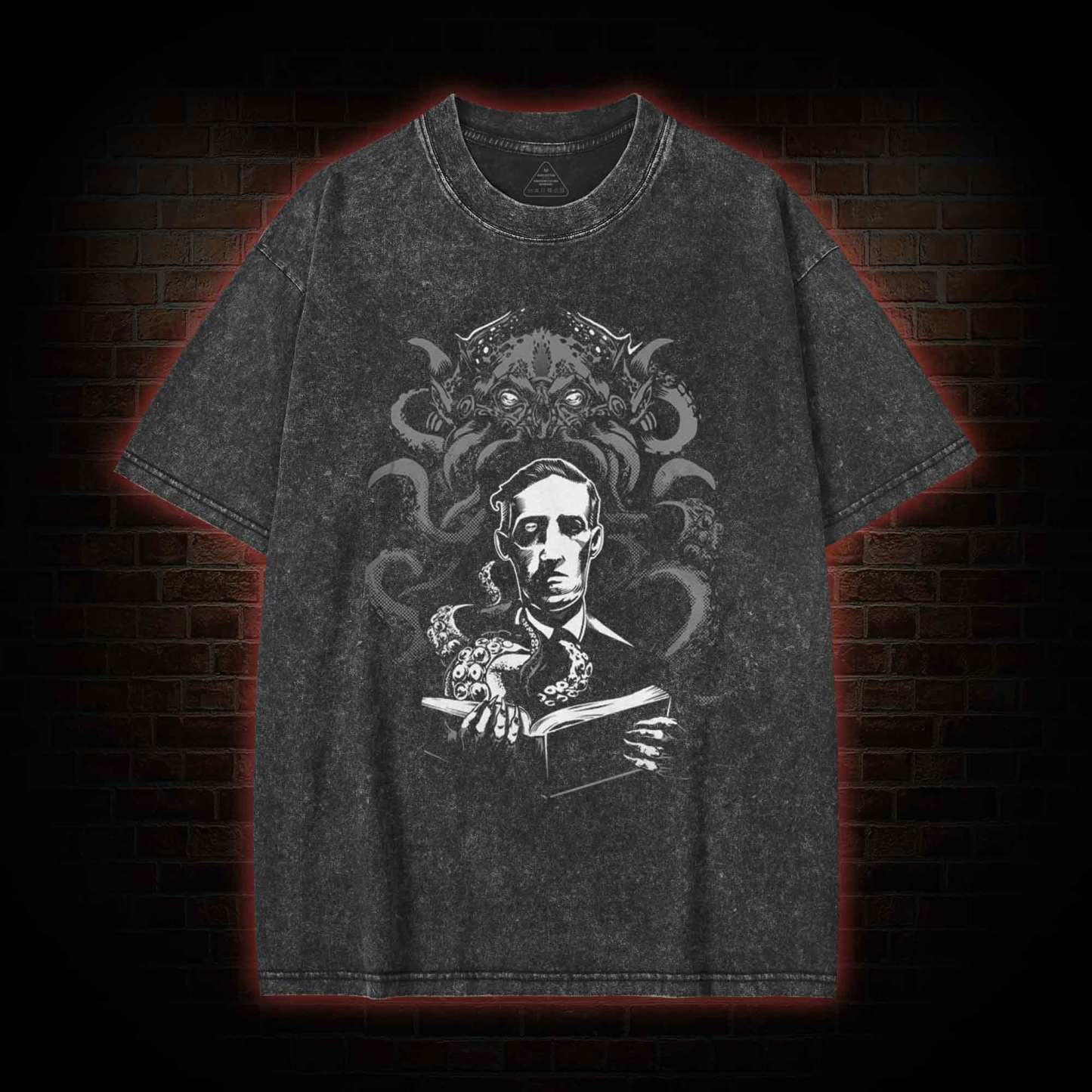 Love Cthulhu Washed T-shirt