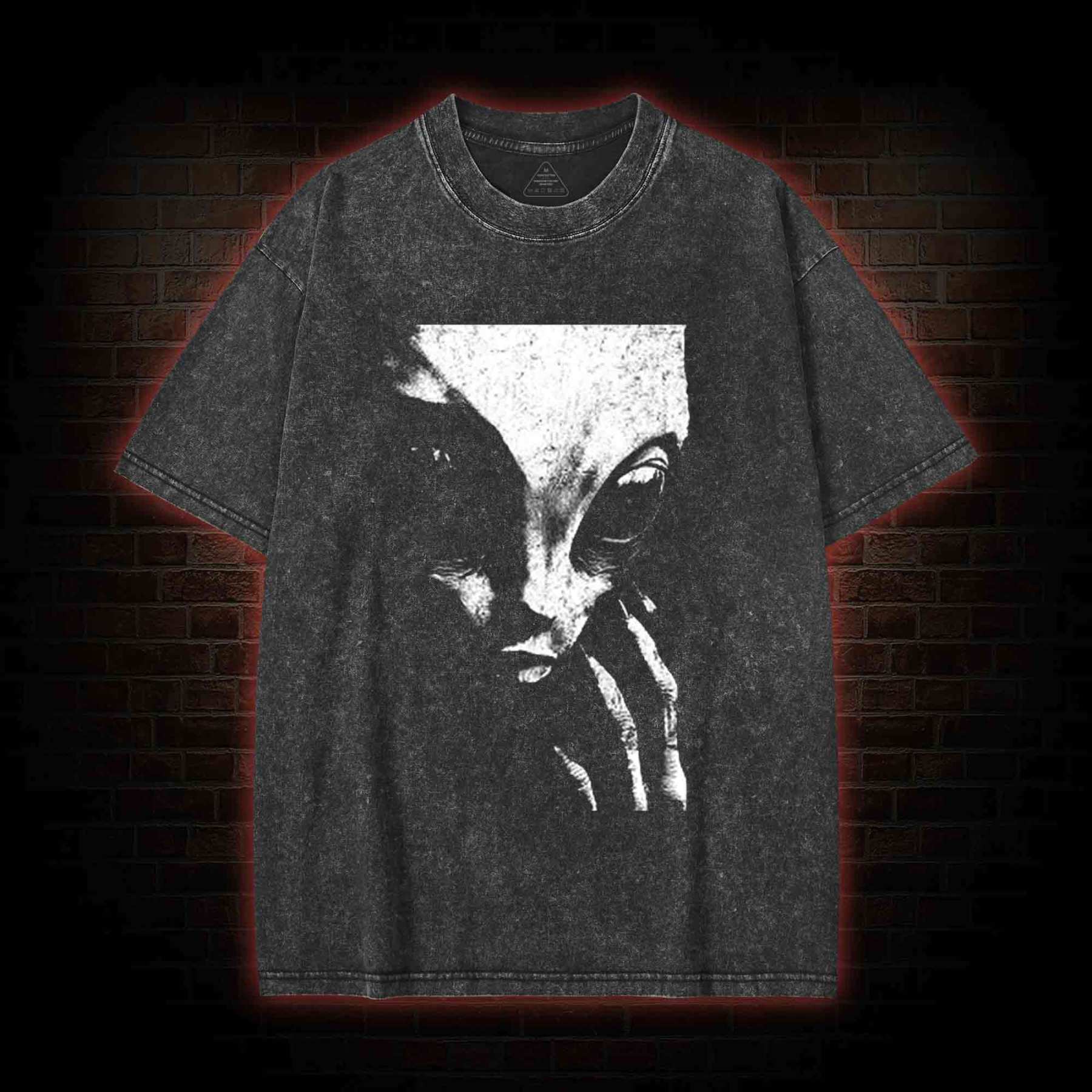 Alien UFO Weird Washed T-shirt