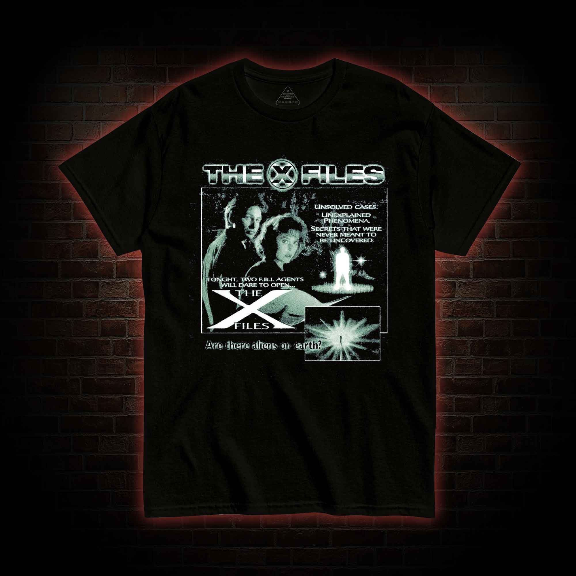 Are There Aliens on Earth? T-shirt