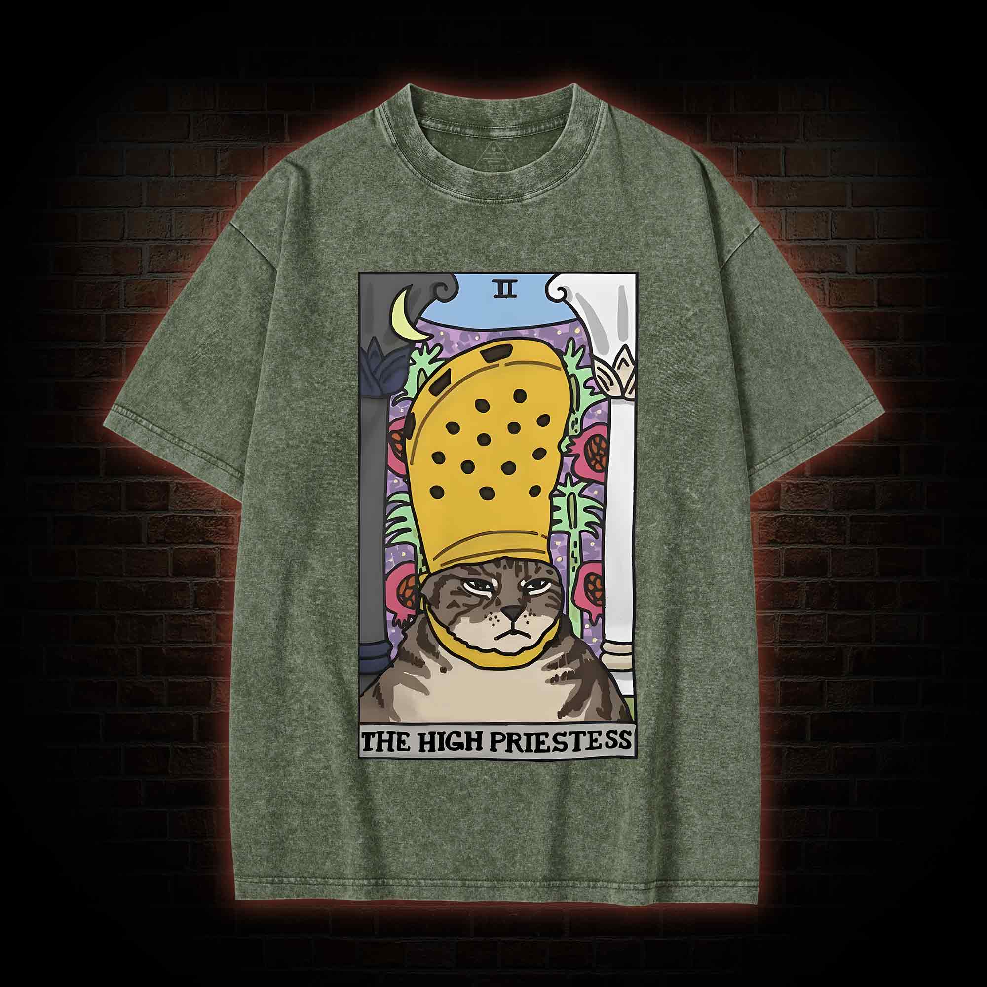 The High Priestess Cat Washed T-shirt