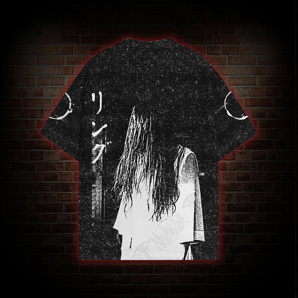 The Ring Graphic T-shirt