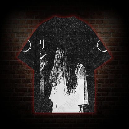 The Ring Graphic T-shirt