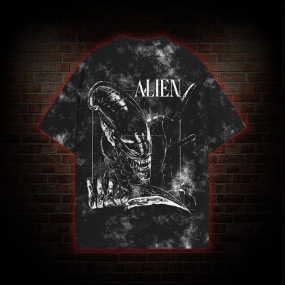 Alien Horror Graphic T-shirt