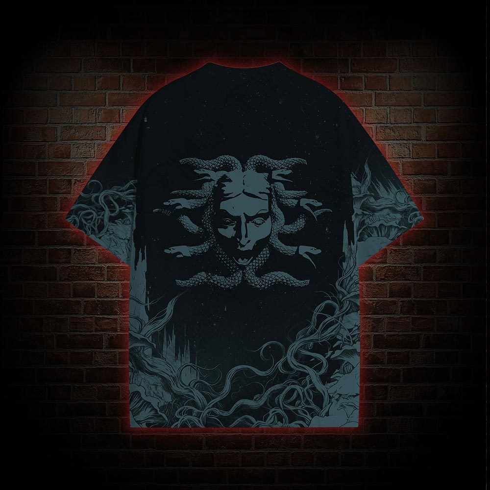 Medusa Horror Graphic T-shirt