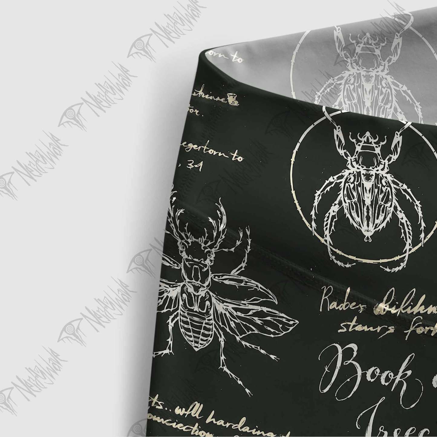 Retro Insects Women's Tight-Fitting Pants