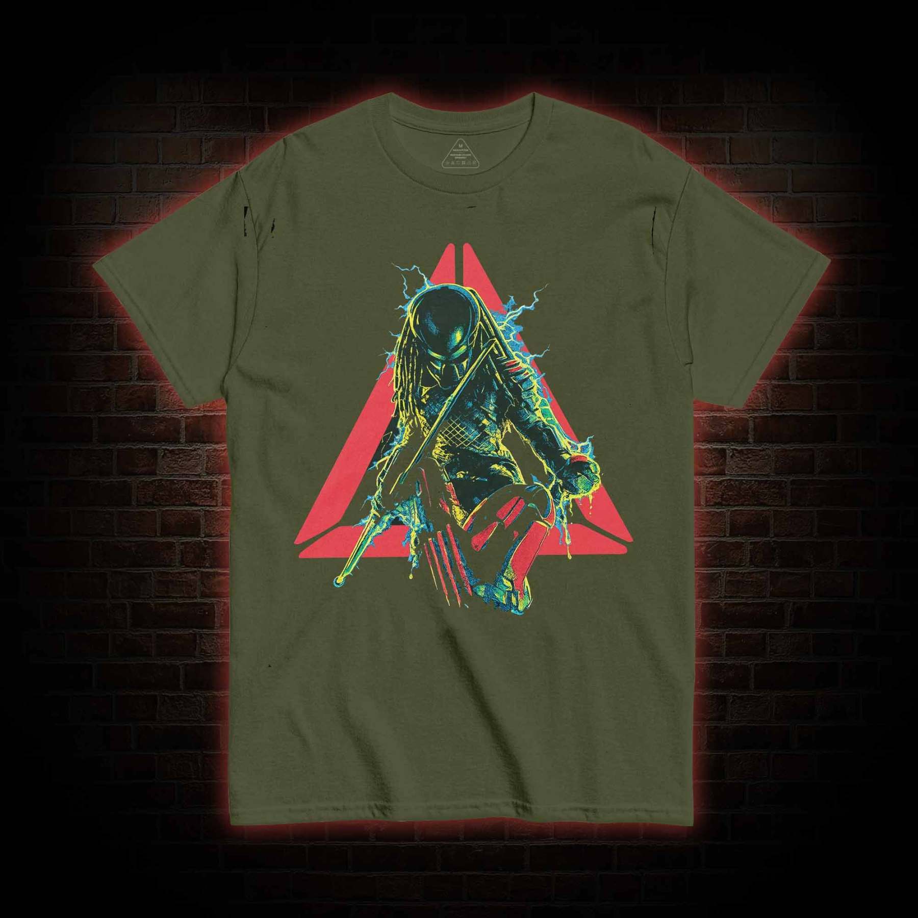 Retro Cult Alien Hunter T-shirt
