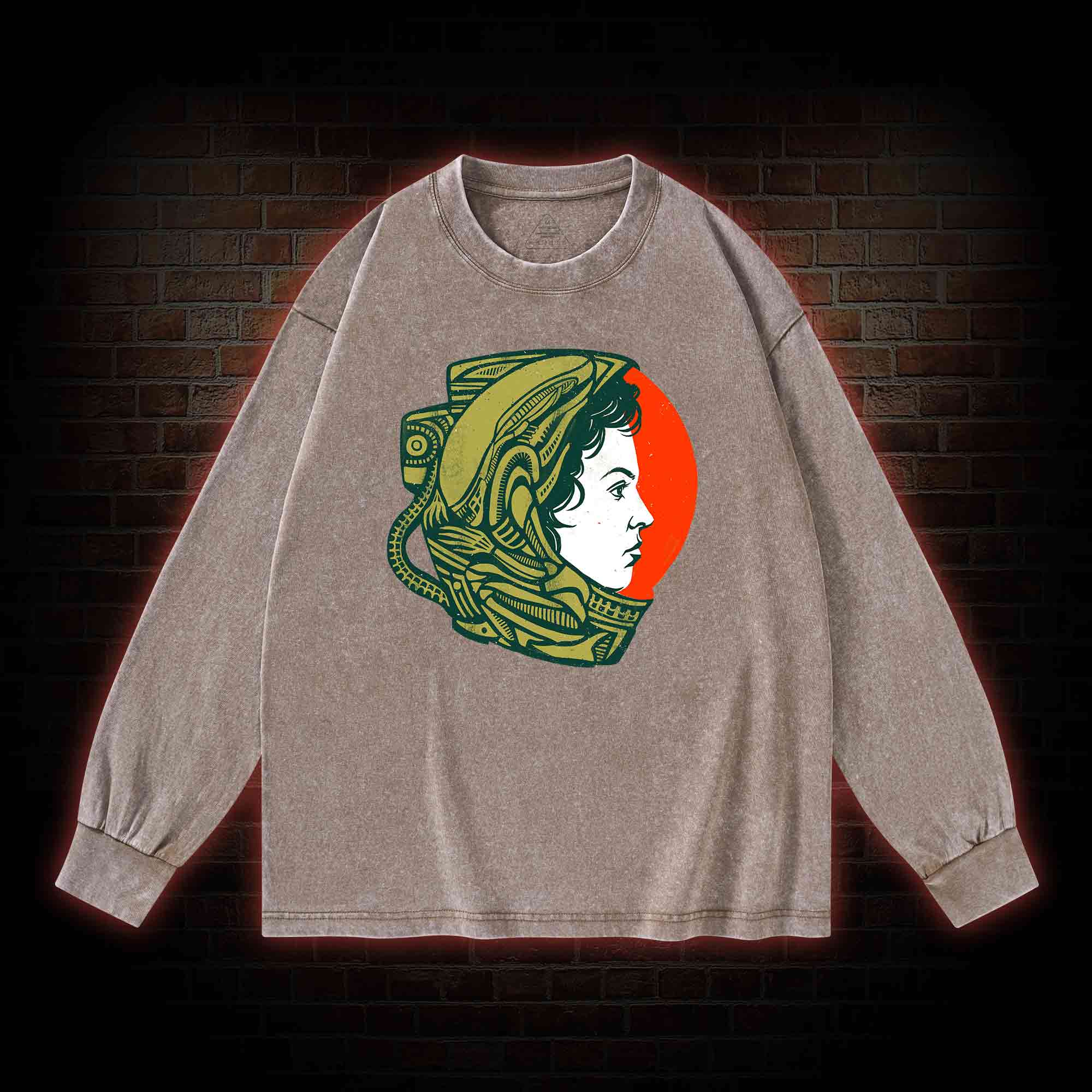 Retro Style Alien Washed Long-Sleeve T-shirt