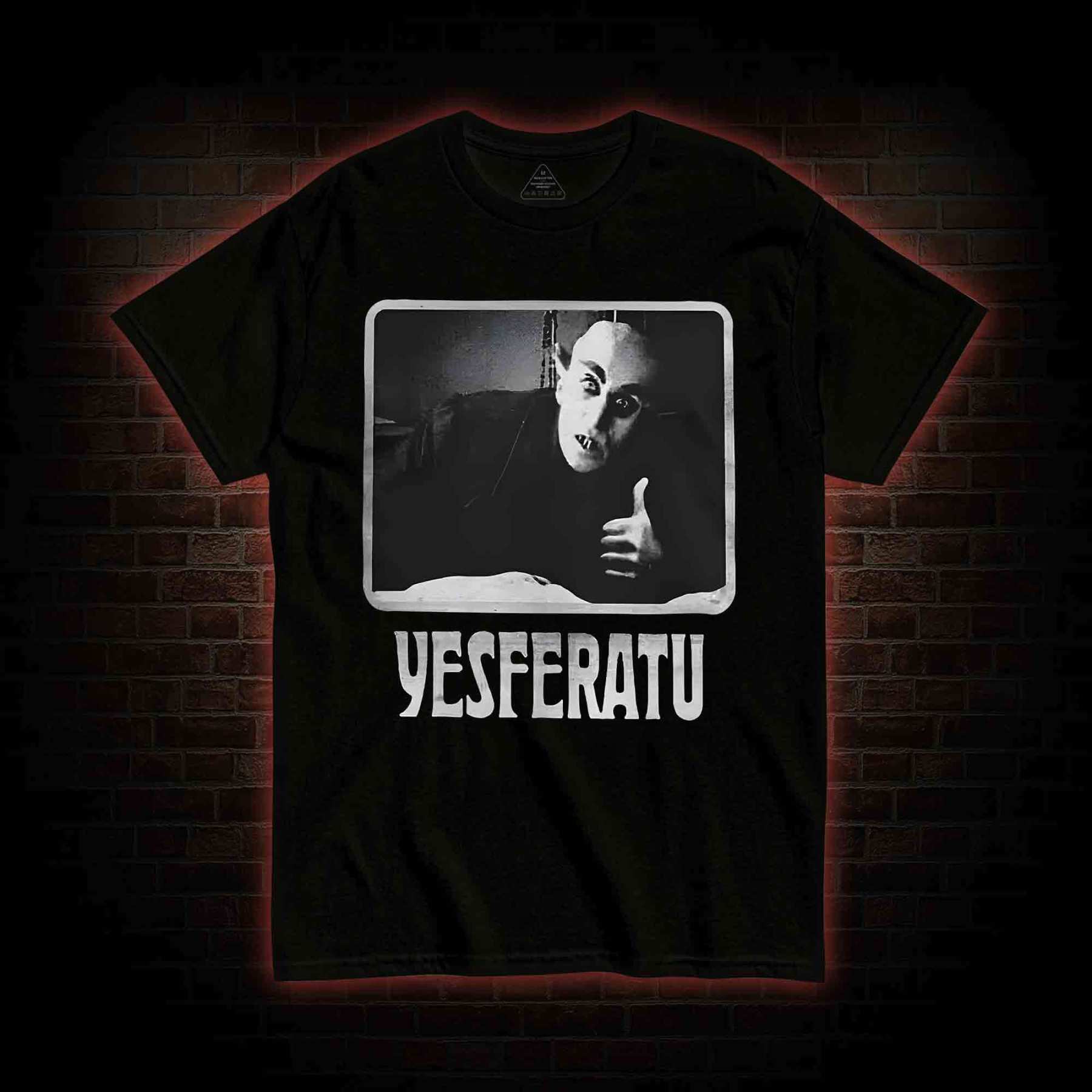 Yesferatu Funny Horror Retro T-shirt