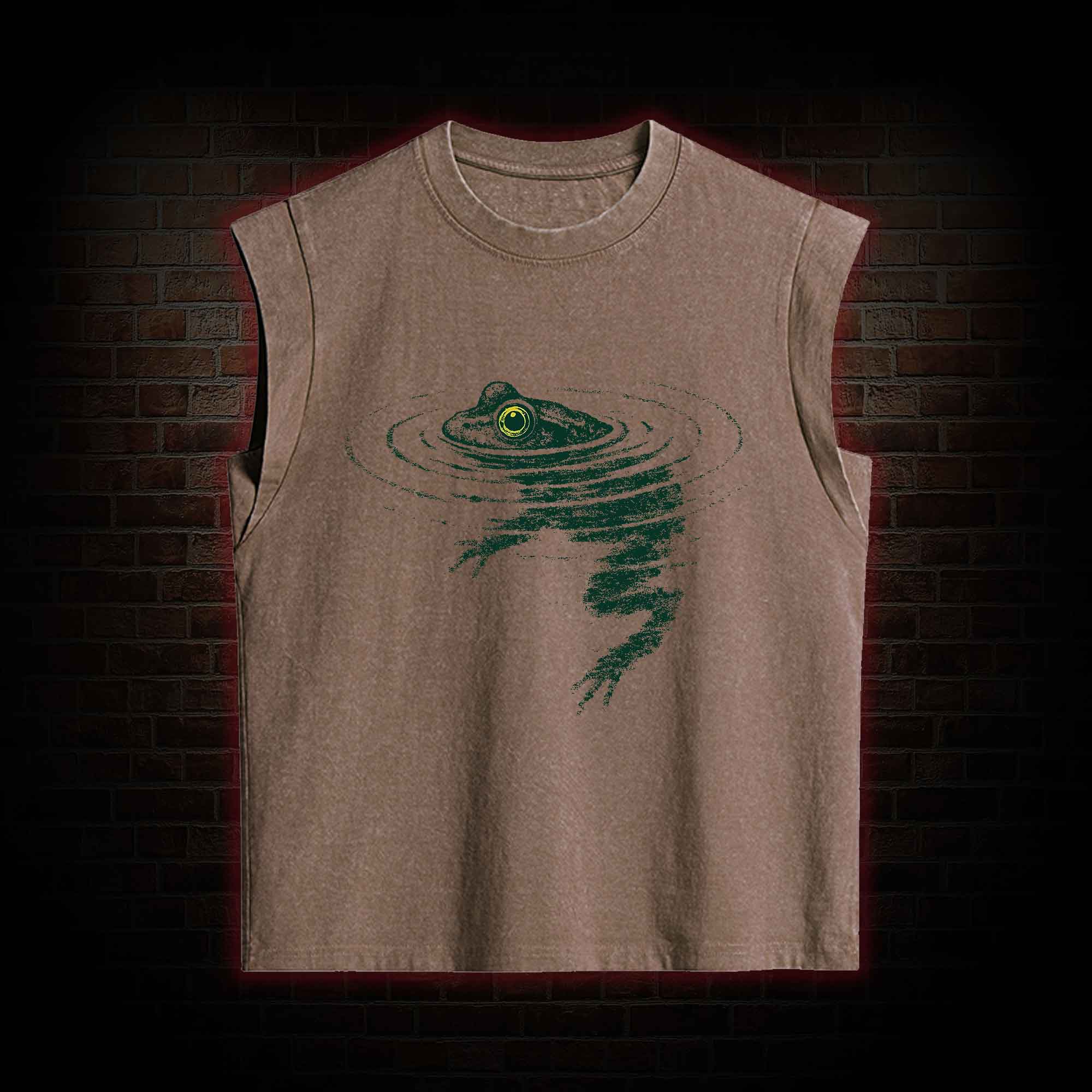 Frog Swimming Women's Washed Tank Top