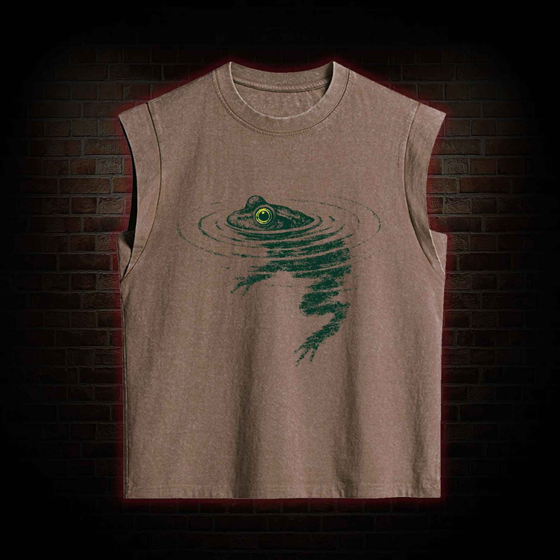 Frog Swimming Women's Washed Tank Top