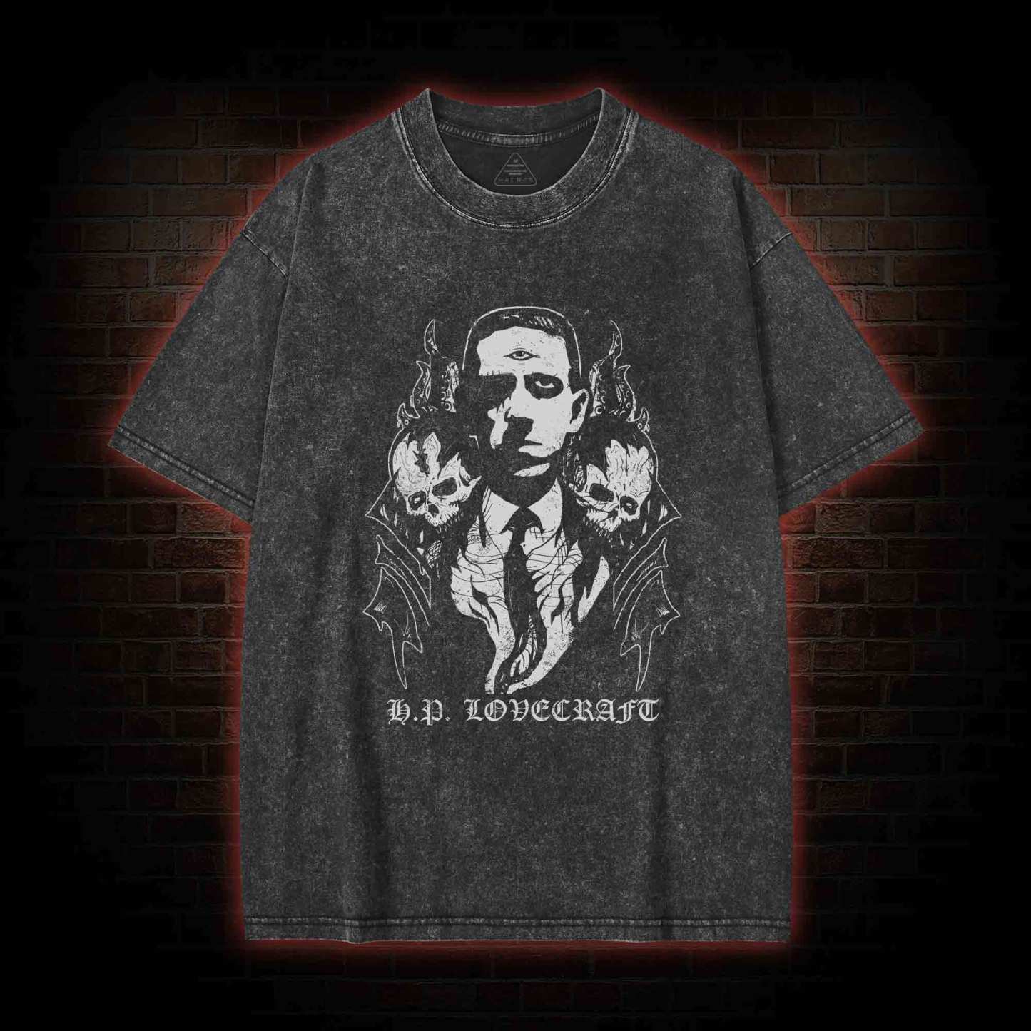 H.P. Lovecraft Washed T-shirt
