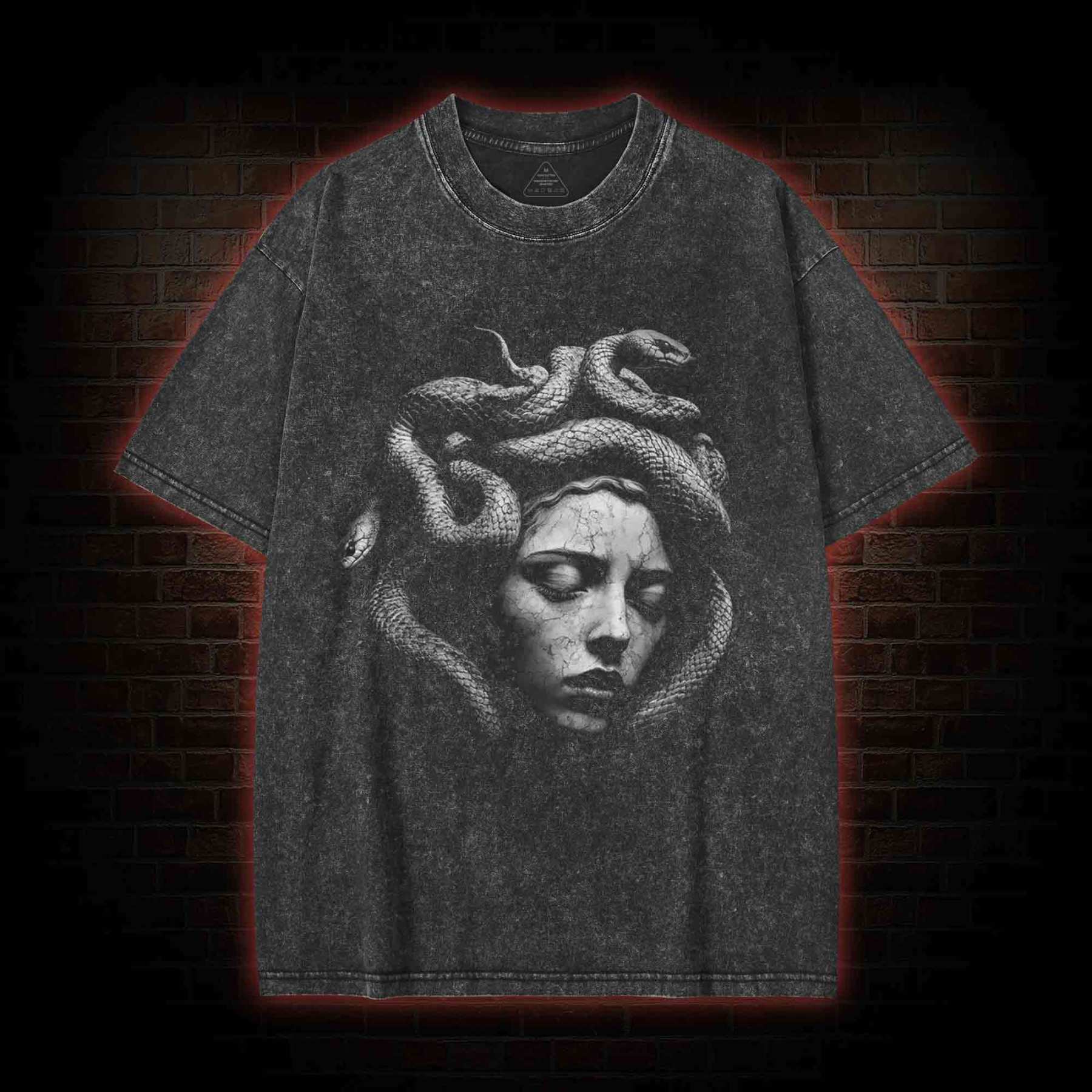 Medusa Horror Washed T-shirt
