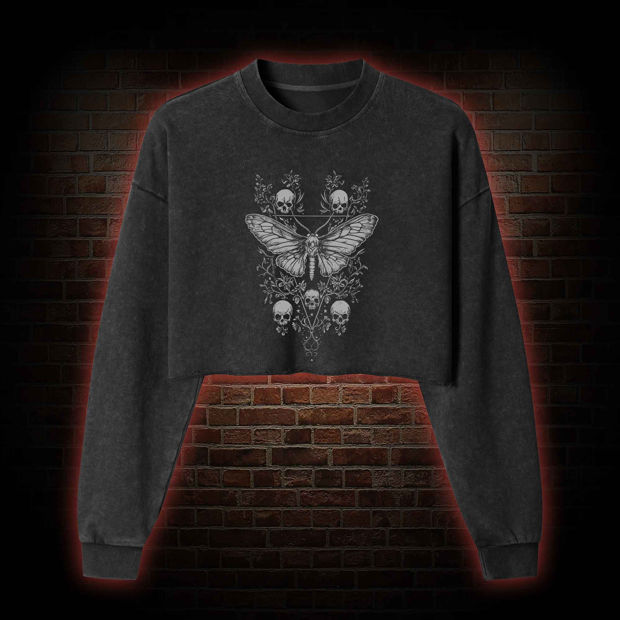 Skull Moth Washed Cropped Sweatshirts