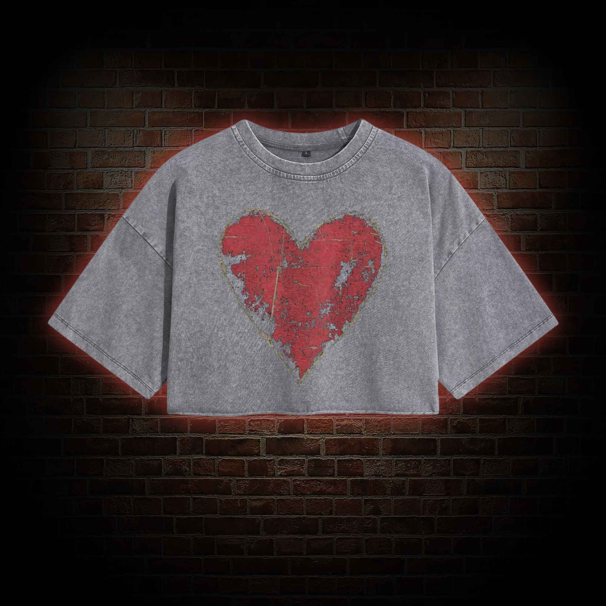 Distressed Heart Washed Cropped T-shirts