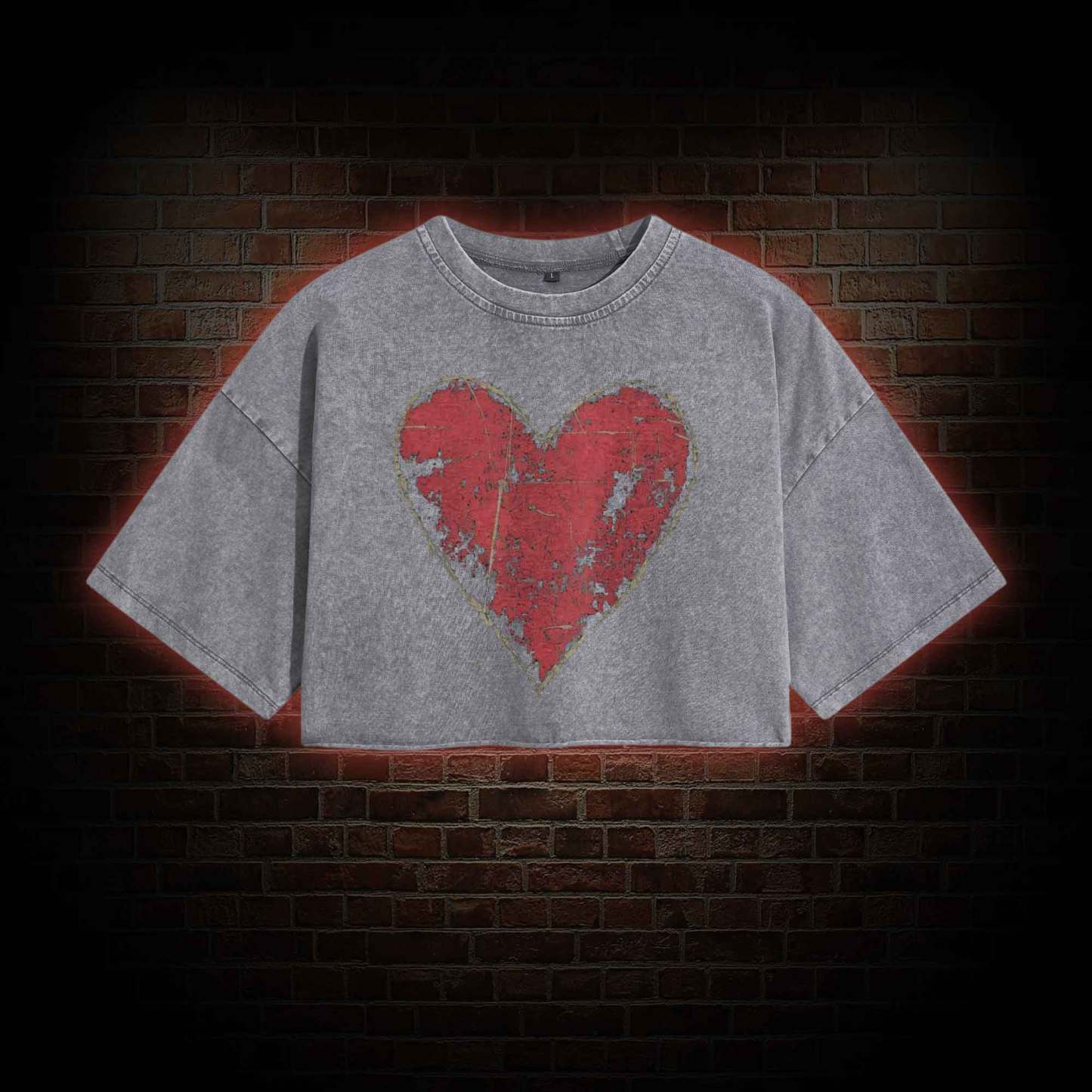 Distressed Heart Washed Cropped T-shirts