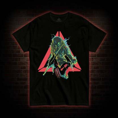Retro Cult Alien Hunter T-shirt