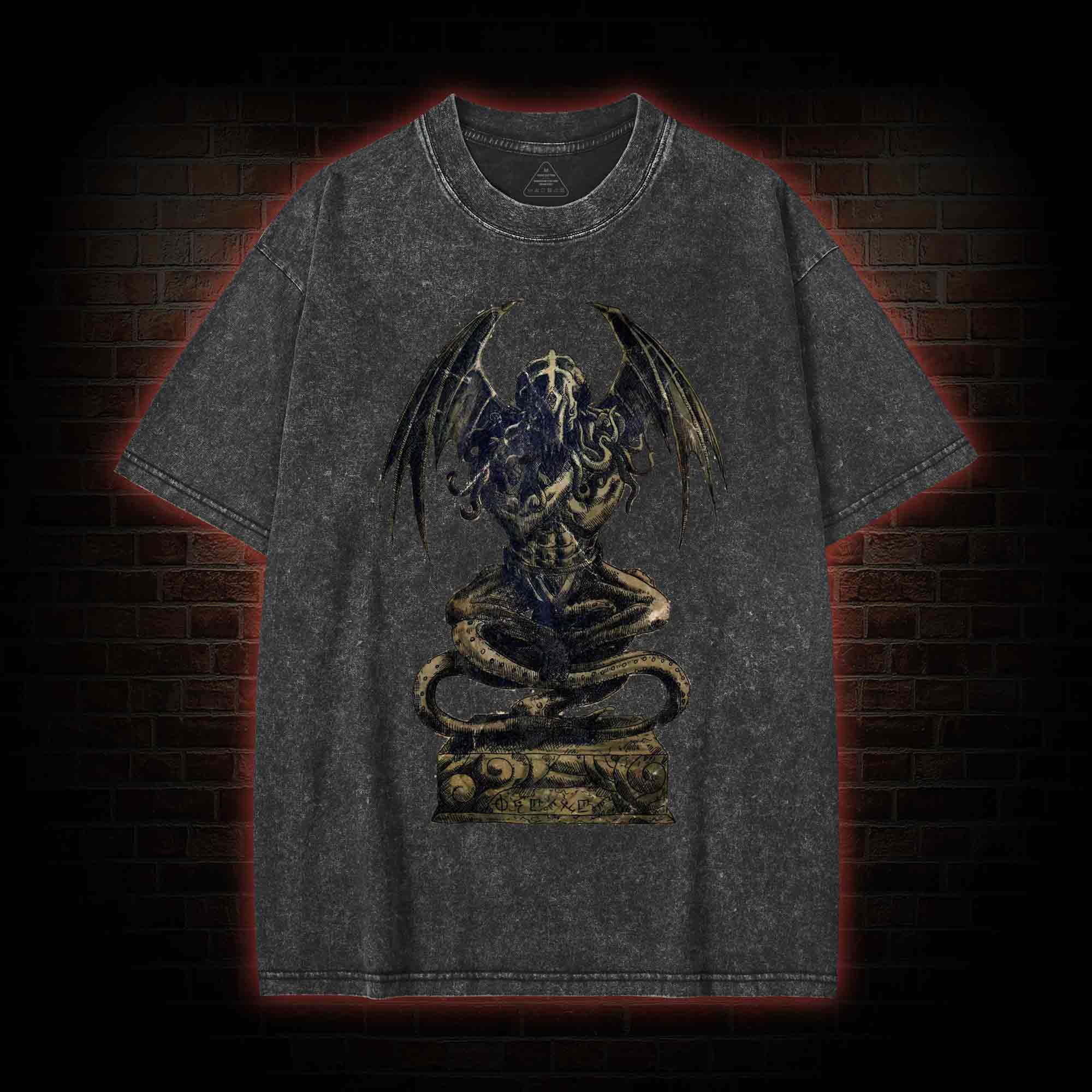 Cthulhu Idol Washed T-shirt
