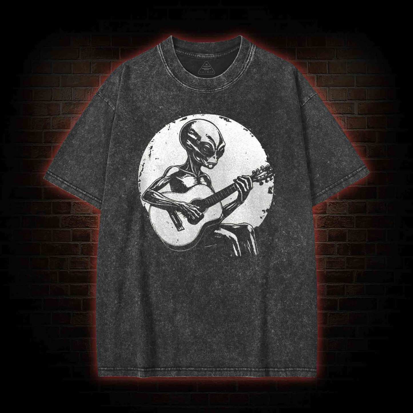 Vintage Funny Alien Washed T-shirt