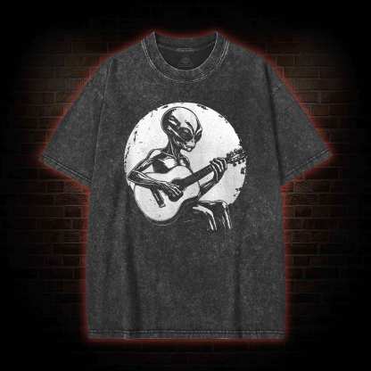 Vintage Funny Alien Washed T-shirt