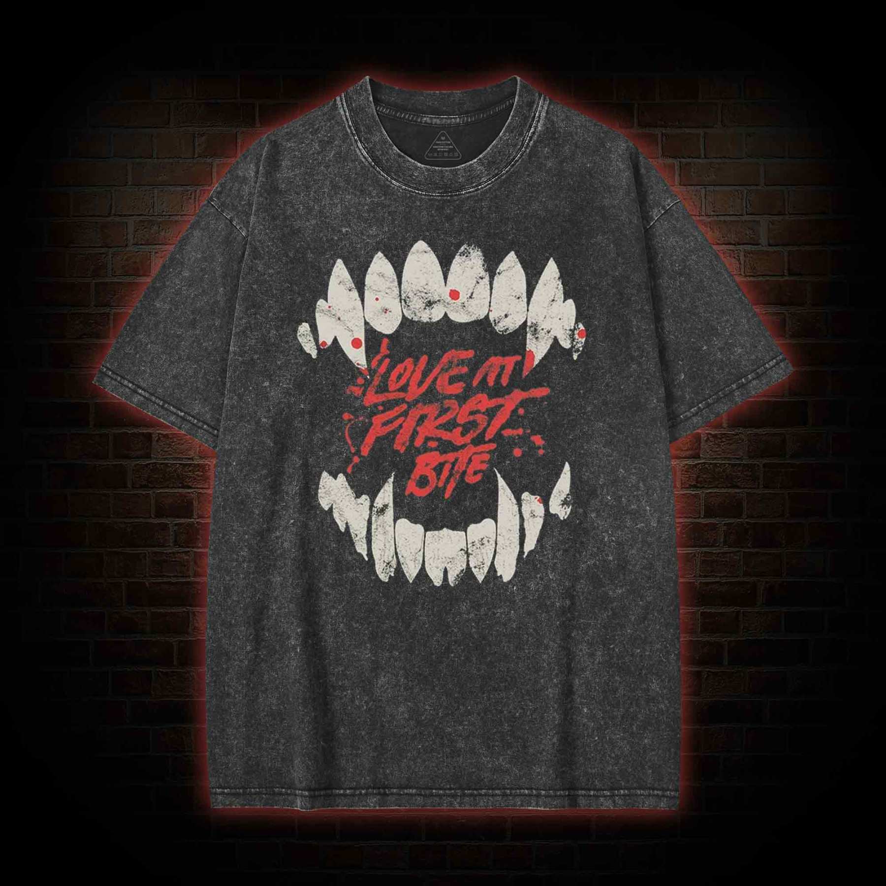 Love at First Bite Washed T-shirt